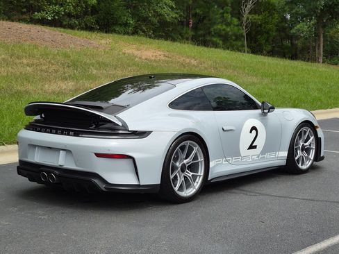 Certified 2025 Porsche 911 GT3 RWD image 30