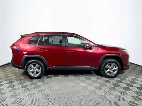 Certified 2025 Toyota RAV4 XLE AWD/4WD image 8