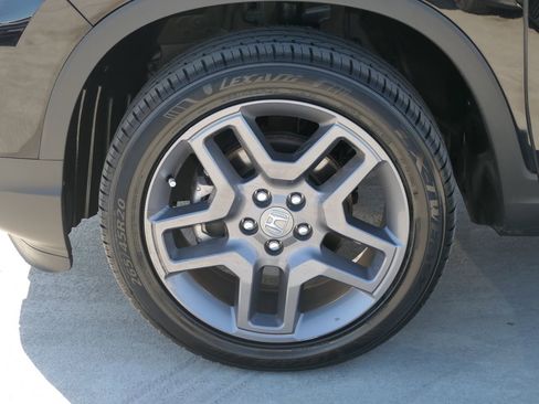 Used 2023 Honda Passport EX-L image 10