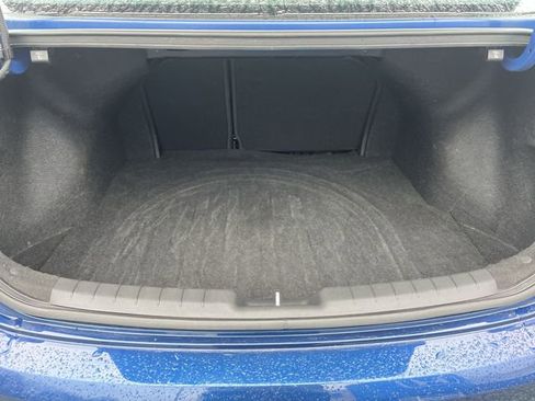 Used 2020 Hyundai Elantra SEL image 23