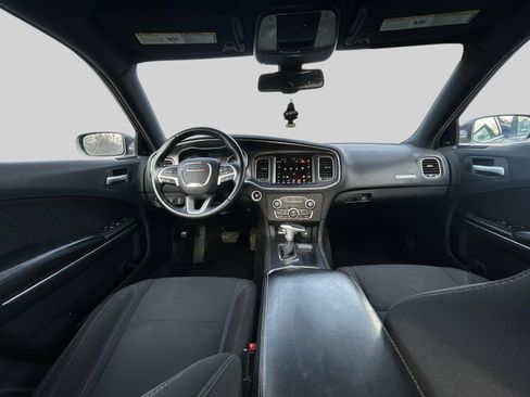 Used 2016 Dodge Charger SXT RWD image 17