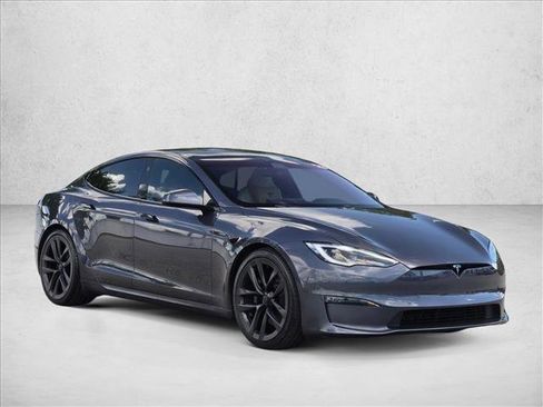 Used 2023 Tesla Model S Standard Range AWD/4WD image 3