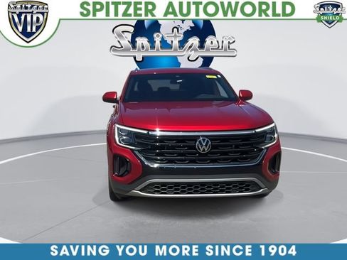 Used 2024 Volkswagen Atlas Cross Sport SE w/ Panoramic Sunroof Package AWD/4WD image 4