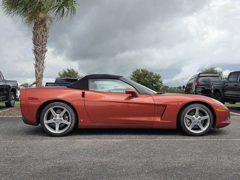 Used 2006 Chevrolet Corvette Convertible w/ Preferred Equipment Group RWD image 7