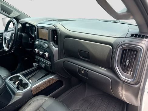 Used 2019 GMC Sierra 1500 Denali w/ Technology Package AWD/4WD image 30