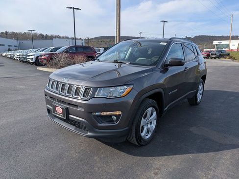 Used 2021 Jeep Compass Latitude w/ Convenience Group image 8