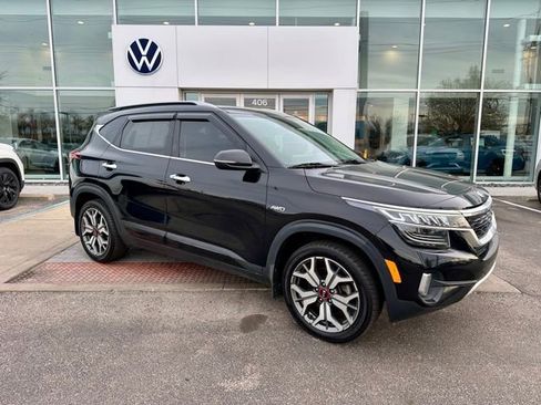 Used 2021 Kia Seltos SX w/ SX Sunroof Package image 1