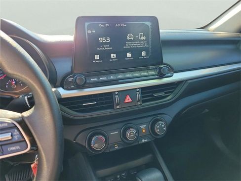 Used 2020 Kia Forte LXS image 22