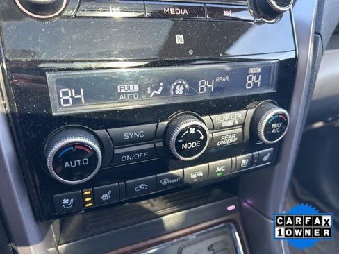 Used 2022 Subaru Ascent Touring image 22
