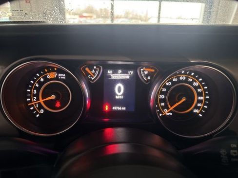Used 2022 Jeep Wrangler Sport S image 12