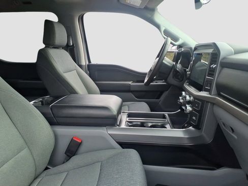 Used 2025 Ford F150 XLT w/ Equipment Group 302A MID image 11