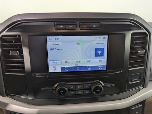 Used 2023 Ford F150 XLT image 25