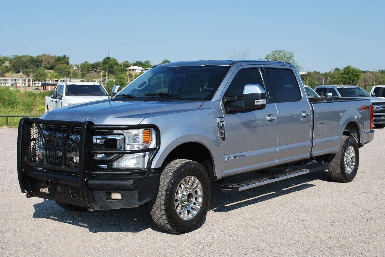 Used 2022 Ford F350 XLT w/ XLT Premium Package AWD/4WD image 1