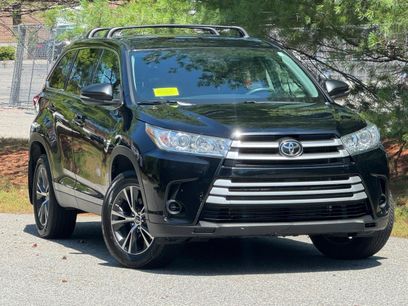 Used 2019 Toyota Highlander LE