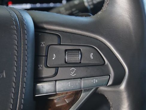 Used 2022 Cadillac Escalade ESV Sport Platinum w/ LPO, ONYX Package image 11