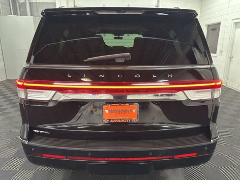 Used 2023 Lincoln Navigator L Reserve image 8
