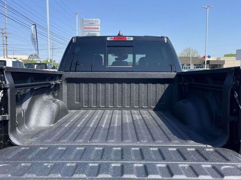 New 2026 RAM 1500 Big Horn AWD/4WD image 17