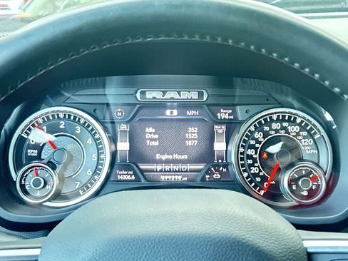 Used 2022 RAM 2500 Laramie AWD/4WD image 19