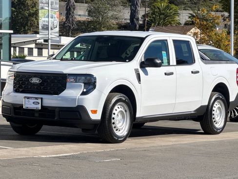 New 2026 Ford Maverick XL image 7