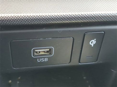 Used 2020 Hyundai Palisade Limited image 22