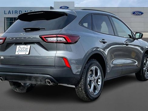 New 2026 Ford Escape ST-Line w/ Cold Weather Package image 5