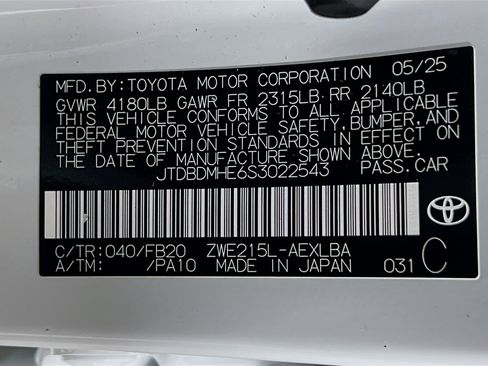 Certified 2025 Toyota Corolla LE image 25