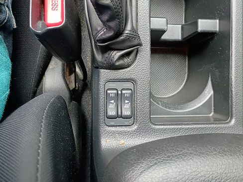 Used 2013 Subaru Impreza 2.0i Premium AWD/4WD image 23