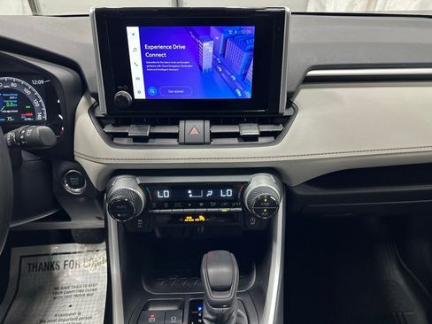 Used 2025 Toyota RAV4 XLE w/ Convenience Package AWD/4WD image 21