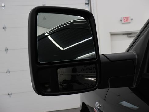 Used 2024 RAM 2500 Laramie AWD/4WD image 35