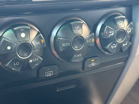 Used 2006 Toyota 4Runner SR5 RWD image 23