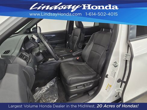 Used 2023 Honda Passport EX-L image 11