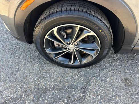 Used 2022 Buick Encore GX Essence image 21