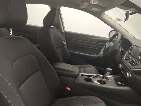 Used 2023 Nissan Altima 2.5 S FWD image 21