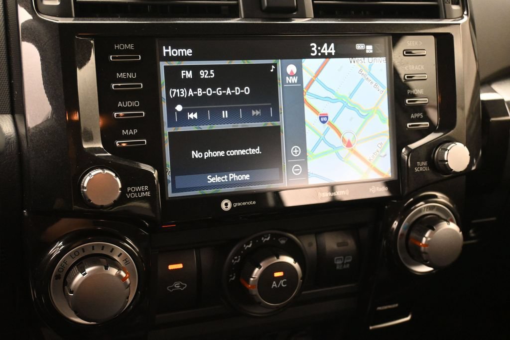 Used 2022 Toyota 4Runner TRD Off-Road Premium AWD/4WD image 29