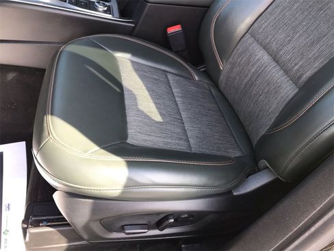 Used 2022 Ford Explorer Timberline image 12