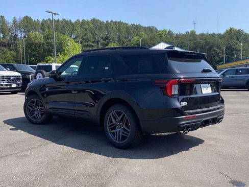 New 2026 Ford Explorer ST AWD/4WD image 19