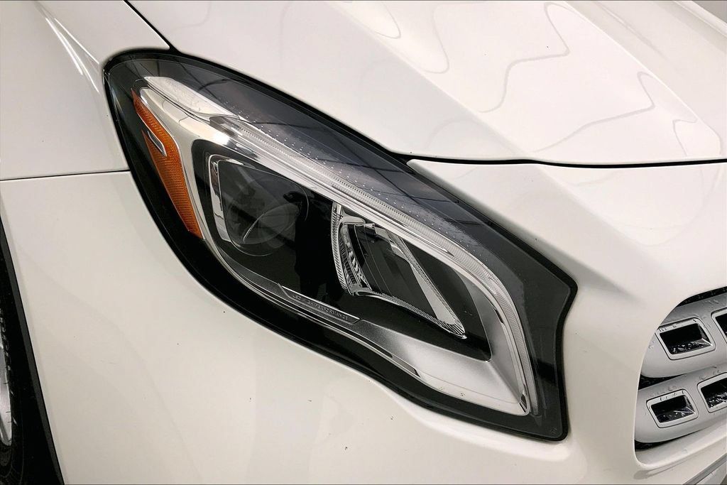 Used 2019 Mercedes-Benz GLA 250 4MATIC image 27