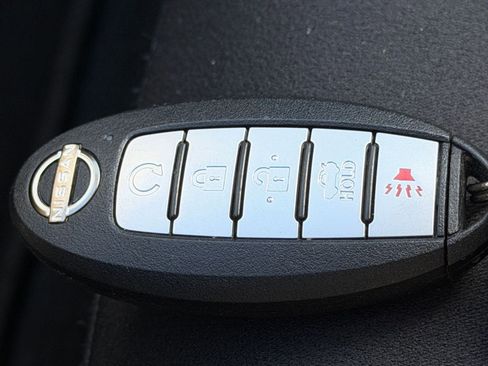 Used 2025 Nissan Altima 2.5 SV image 21