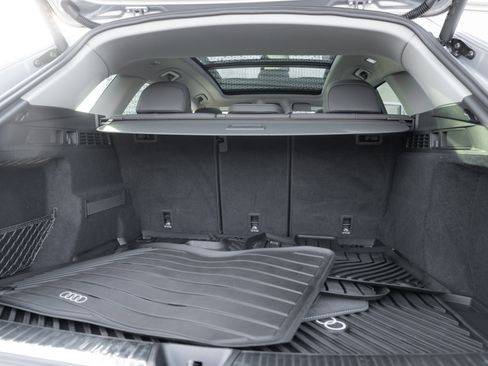 Certified 2025 Audi Q5 Premium Plus w/ Premium Plus image 28