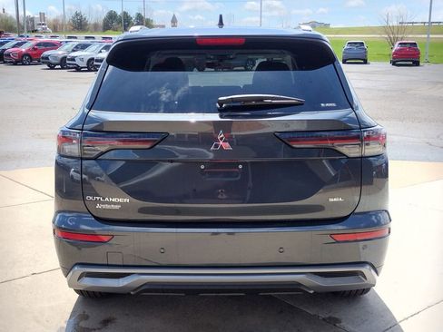 New 2026 Mitsubishi Outlander SEL AWD/4WD image 18