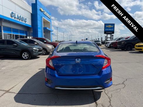 Used 2020 Honda Civic EX image 4