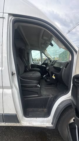 Used 2018 RAM ProMaster 3500 w/ Mopar Trailer Tow Group FWD image 17