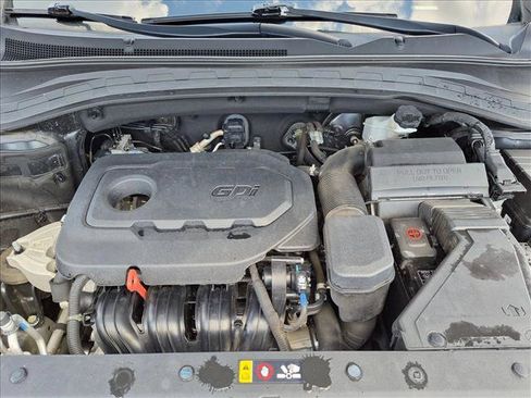 Used 2020 Hyundai Santa Fe SE FWD image 19