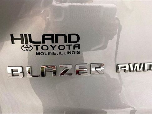 Used 2025 Chevrolet Blazer LT AWD/4WD image 8