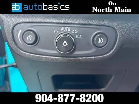 Used 2021 Chevrolet TrailBlazer RS w/ Sun and Liftgate Package FWD image 28