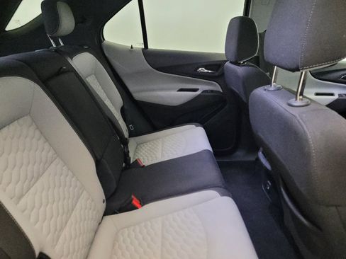 Used 2020 Chevrolet Equinox LT FWD image 19