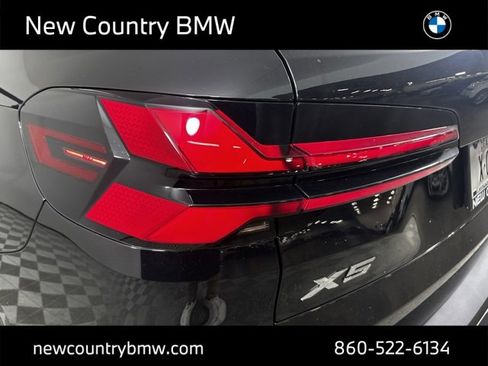 New 2026 BMW X5 xDrive40i w/ Climate Comfort Package image 32