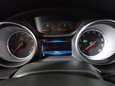 Used 2018 Buick Regal Preferred w/ Sights and Sounds Package FWD image 23