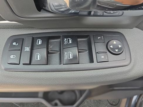 Certified 2018 RAM 1500 Big Horn AWD/4WD image 25