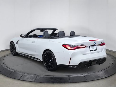 Used 2024 BMW M4 xDrive Competition image 3